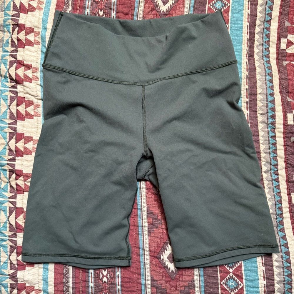 Fabletics Green Biker shorts size medium